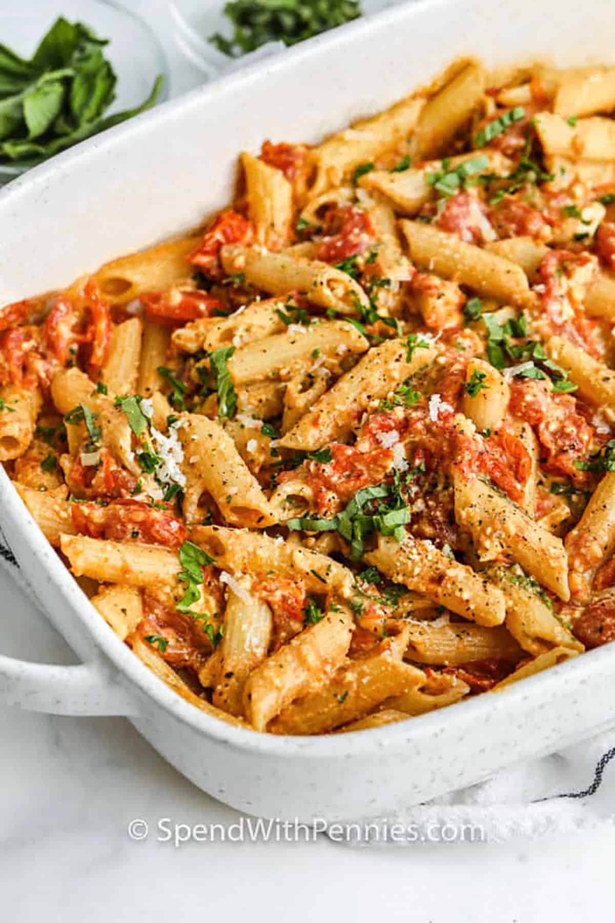 Perfect Baked Feta Pasta: Creamy Feta & Bursting Tomatoes Recipe